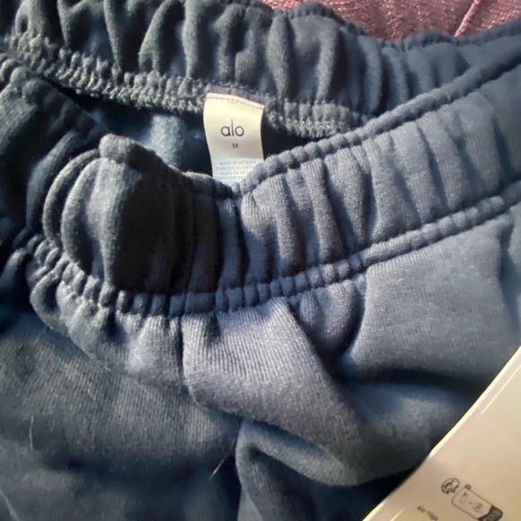 ALO Yoga Accolade Navy Sweatpants - Jogging - M - Picture 4 of 7